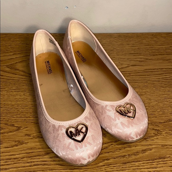 michael kors pink ballet flats